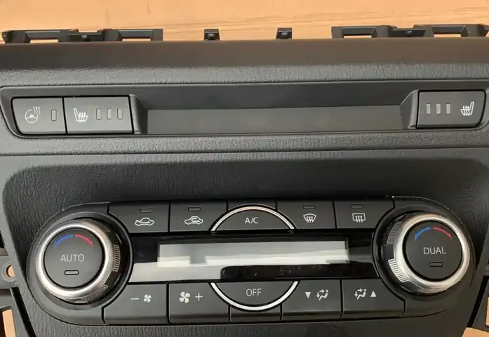 Hệ Thống Điều Hòa Trên Mazda 3 2018: Hướng Dẫn Chi Tiết, Vấn Đề Thường Gặp & Cách Khắc Phục