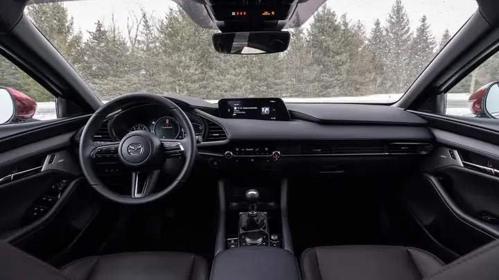 Đánh Giá Hệ Thống Âm Thanh Signature Trên Mazda 3 All New: Trải Nghiệm Âm Nhạc Đỉnh Cao