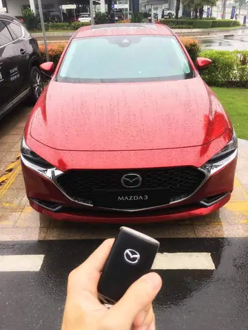 Mazda 3 Trên Đường: Biểu Tượng Phong Cách Và Trải Nghiệm Lái
