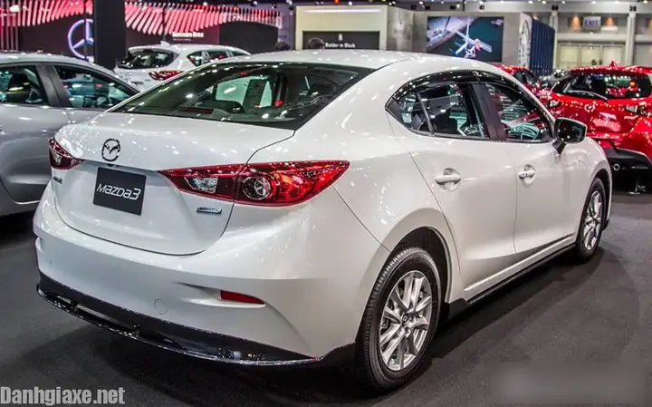 Ảnh Xe Mazda 3 2017 Việt Nam: Cập Nhật Hình Ảnh Và Thông Tin Chi Tiết