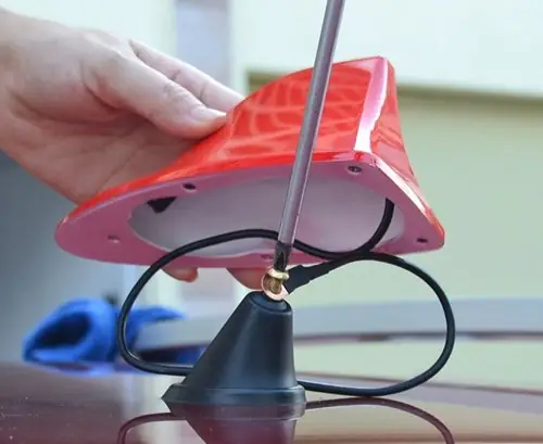 Hướng Dẫn Lắp Ăng Ten Vây Cá Mập Cho Xe Mazda – Tối Ưu Tín Hiệu