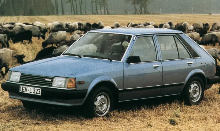 Các Đặc Tính Nổi Bật Của Mazda 313 Thập Niên 1980: Một Cái Nhìn Toàn Diện