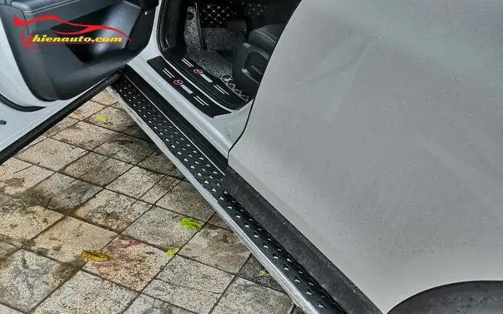 Bậc Bước Chân Mazda Là Gì? Vai Trò Và Đặc Điểm Trên Từng Dòng Xe