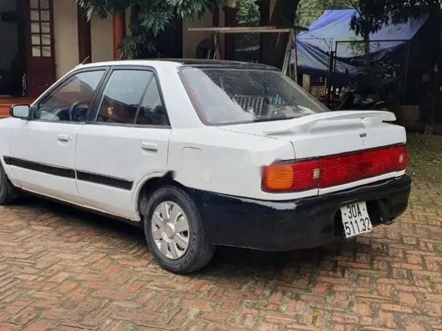 Hướng Dẫn Mua Mazda 323 Giá Tốt Cho Người Mua Việt Nam
