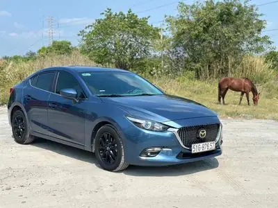 So Sánh Giá Và Ưu Nhược Điểm Các Phiên Bản Mazda 3 Cũ Cho Người Mua