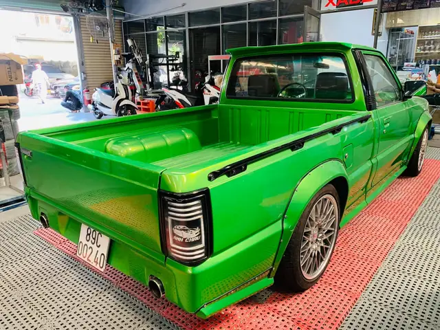 Mua Bán Xe Mazda Giá Dưới 100 Triệu: Hướng Dẫn Cho Người Mới