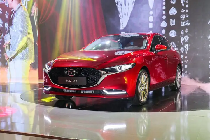 Bảo Dưỡng Mazda 3 10.000km: Những Gì Bạn Cần Biết