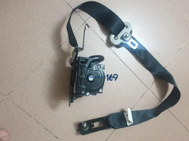 Bảo Hiểm Thanh Toán Cản Trước Mazda 3: Lựa Chọn Thông Minh Cho Chủ Xe