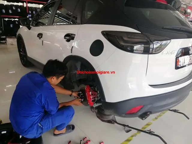 Bề Rộng Lốp Xe Ô Tô Mazda: Hiểu Rõ Thông Số Và Lựa Chọn Tối Ưu