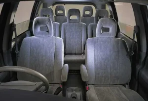 Bên Trong Mazda Mpv 1993: Khám Phá Chi Tiết Khoang Nội Thất