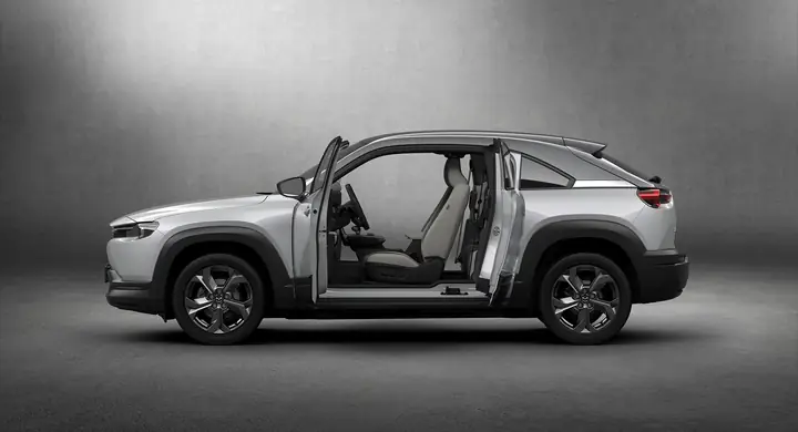 Bmw Tông Mazda: Quy Trình Xử Lý Va Chạm Và Bảo Vệ Xe Mazda