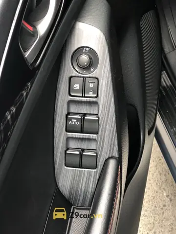 Bọc Gỗ Viền Taplo Mazda 3: Nâng Tầm Sang Trọng Và Trải Nghiệm Lái