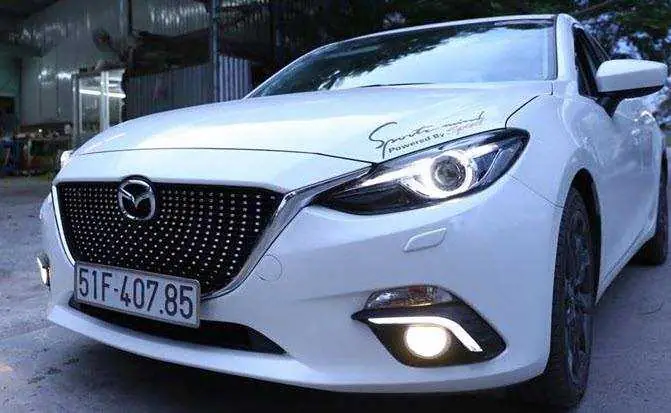 Hướng Dẫn Chi Tiết Cách Bật Đèn Ban Ngày Mazda 3