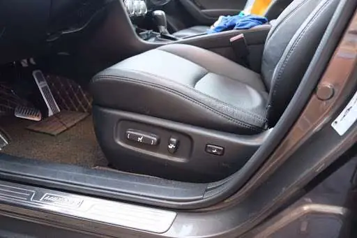 Hướng Dẫn Cách Nhớ Vị Trí Ghế Điện Mazda 3 Cho Lái Xe Thoải Mái Hướng Dẫn Cách Nhớ Vị Trí Ghế Điện Mazda 3 Cho Lái Xe Thoải Mái