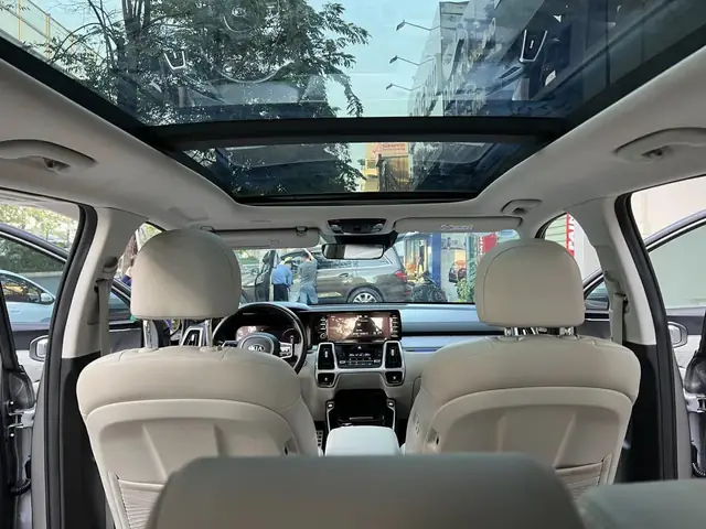 Cách Mở Cửa Sổ Trời Mazda 3: Hướng Dẫn Chi Tiết & Lưu Ý Quan Trọng