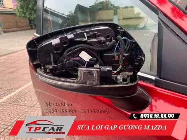 Hướng Dẫn Chi Tiết Cách Mở Ốp Gương Mazda An Toàn Và Hiệu Quả