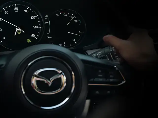 Cách Sử Dụng Cruise Control Trên Mazda 3: Hướng Dẫn Chi Tiết Cho Tài Xế