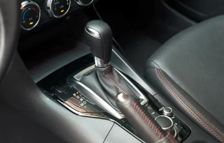 Cách Sử Dụng Số D Trên Mazda 3 2012: Hướng Dẫn Chi Tiết Cho Người Mới