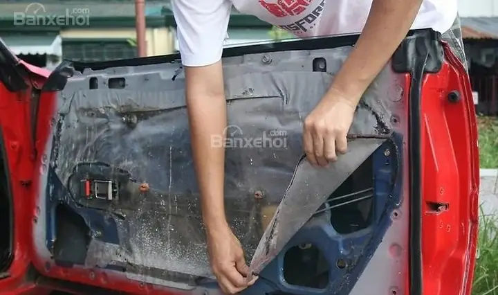 Cách Tháo Ốp Cửa Mazda 3: Hướng Dẫn Chi Tiết Cho Người Mới Bắt Đầu