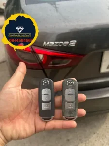 Cách Tự Động Khóa Xe Mazda 2: Hướng Dẫn Chi Tiết Cho Người Dùng