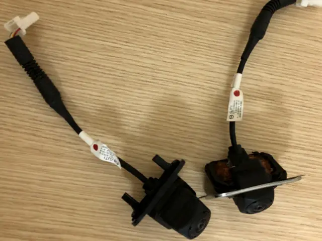 Camera Lùi Cho Mazda 323: Hướng Dẫn Chi Tiết Lựa Chọn Và Lắp Đặt