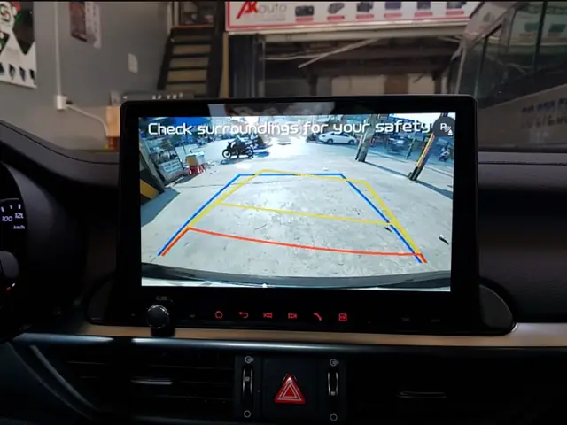 Camera Lùi Mazda 3 Bao Nhiêu Tiền? Hướng Dẫn Lựa Chọn Và Lắp Đặt Chi Tiết