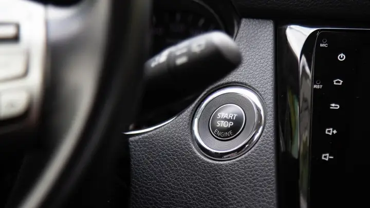 Giải Mã Tính Năng Start-stop Trên Mazda: Tầm Quan Trọng Của Bàn Đạp Phanh