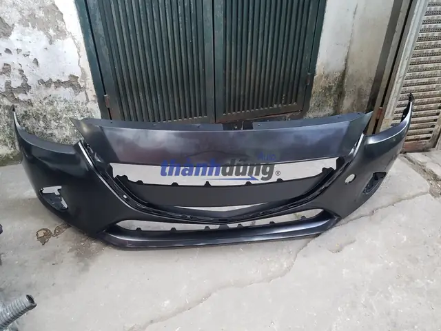 Mua Cản Trước Mazda 2: Giá, Lựa Chọn & Hướng Dẫn Lắp Đặt