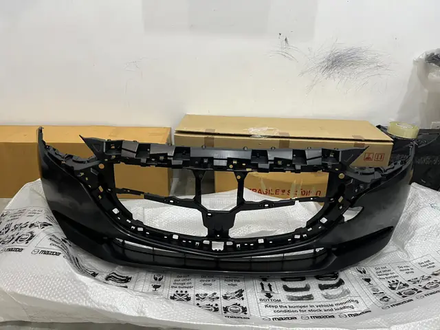 Mua Cản Trước Mazda 2: Giá, Lựa Chọn & Hướng Dẫn Lắp Đặt