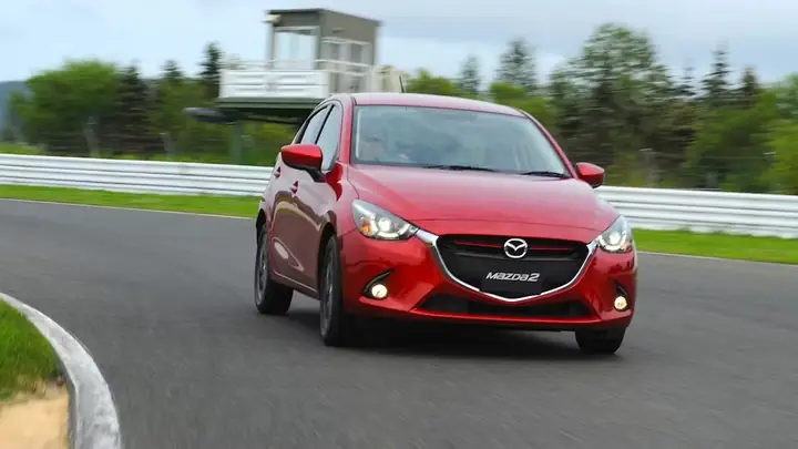 Đánh Giá Chi Tiết Mazda 2: Xe Đô Thị Nhật Bản Đáng Cân Nhắc Nhất 2026?