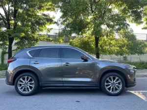 Chi Tiết Mazda Cx-5 Màu Xám: Từ Lịch Sử Đến Các Phiên Bản & Lời Khuyên Chọn Lựa