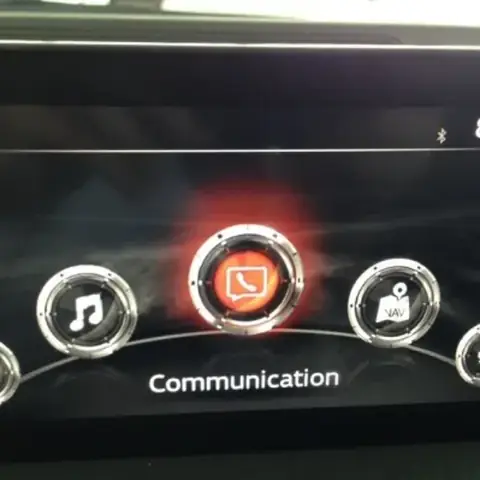 Cờ Lê Vàng Mazda 3: Khám Phá Công Cụ Đa Năng Cho Xe Hơi Của Bạn