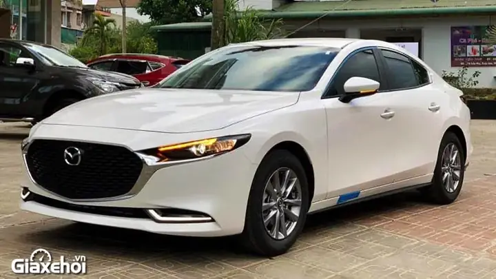 Có Nên Mua Mazda 3 1.5 Sedan? Đánh Giá Toàn Diện Từ Chuyên Gia