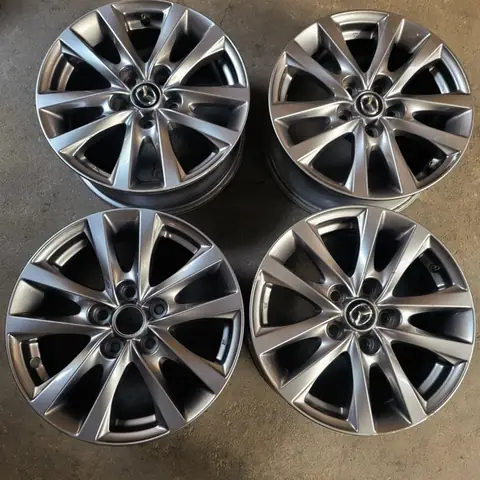 Có Nên Thay Lazang Xe Mazda 3: Góc Nhìn Toàn Diện Từ Chuyên Gia