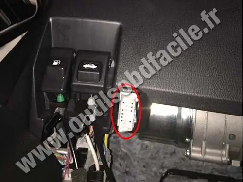 Hướng Dẫn Xác Định Vị Trí Cổng Obd Ii Trên Mazda 3 Hướng Dẫn Xác Định Vị Trí Cổng Obd Ii Trên Mazda 3
