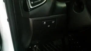 Hướng Dẫn Xác Định Vị Trí Cổng Obd Ii Trên Mazda 3