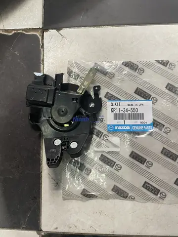 Cốp Hậu Ô Tô Mazda 6 2003: Hướng Dẫn Chi Tiết Từ A-z Cho Người Sử Dụng