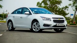 So Sánh Chevrolet Cruze Vs Mazda 3 Sedan – Đánh Giá Toàn Diện