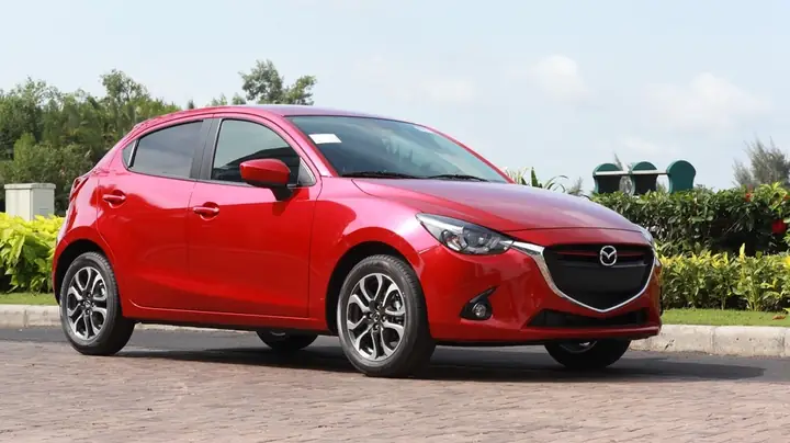 Đánh Giá Mazda 2: Thông Số, Ưu Nhược Điểm Và So Sánh Chi Tiết