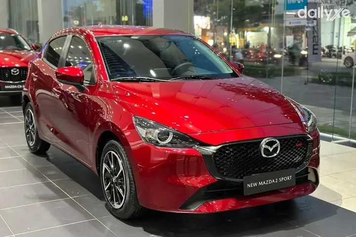 Đánh Giá Chi Tiết Mazda 2: Hiểu Rõ Trước Khi Ra Quyết Định Mua Xe