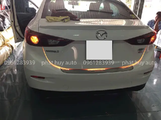 Đánh Giá Chi Tiết Về Đồ Sau Xe Mazda 3: Lựa Chọn Tối Ưu Cho Xế Yêu