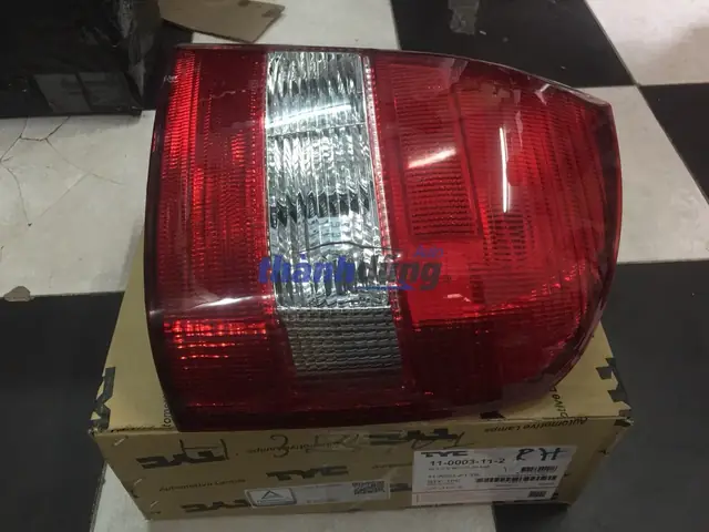 Hướng Dẫn Chọn Mua Đèn Hậu Mazda 323 Chính Hãng Cho Mọi Năm Sản Xuất