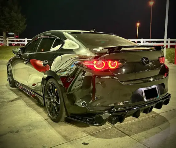 Diffuse Cho Mazda 3 Sedan: Tối Ưu Ánh Sáng Và Nâng Cao Trải Nghiệm Lái Xe