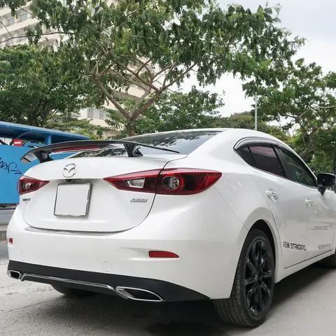 Độ Pô Mazda 3 Mẫu Mer: Nâng Tầm Phong Cách & Âm Thanh Cho Xe