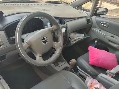 Độ Xe Mazda Premacy Màu Bạc: Nâng Cấp Phong Cách Và Hiệu Suất