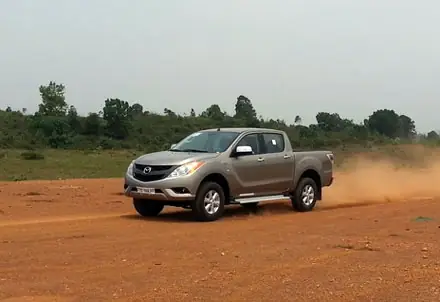 Dung Tích Bán Tải Mazda: Khám Phá Thông Số & Lựa Chọn Phù Hợp