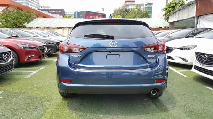 Đuôi Xe Mazda 3 Xanh 45b: Ý Nghĩa, Cách Nhận Biết Và Ứng Dụng