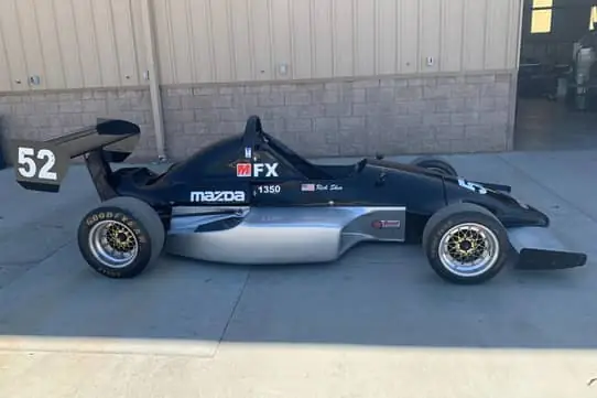 Hướng Dẫn Mua Pro Formula Mazda Race Car Cho Người Mới