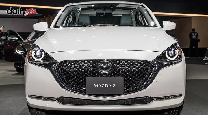 Mazda 2 Sport Luxury: Chi Phí Lăn Bánh Và Các Yếu Tố Ảnh Hưởng Bạn Cần Biết