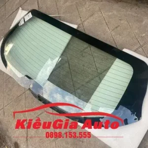 Hướng Dẫn Chọn Và Lắp Đặt Kính Chắn Gió Mazda Chuẩn Oem, Aftermarket